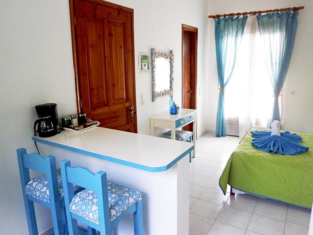 Paraskevi Apartments Ípszosz Kültér fotó